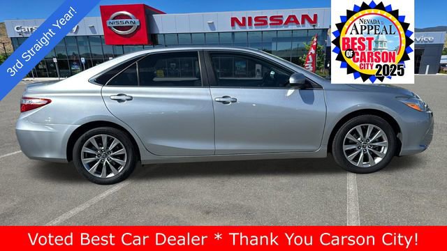 Used 2016 Toyota Camry XLE w/ Moonroof Package FWD image 2