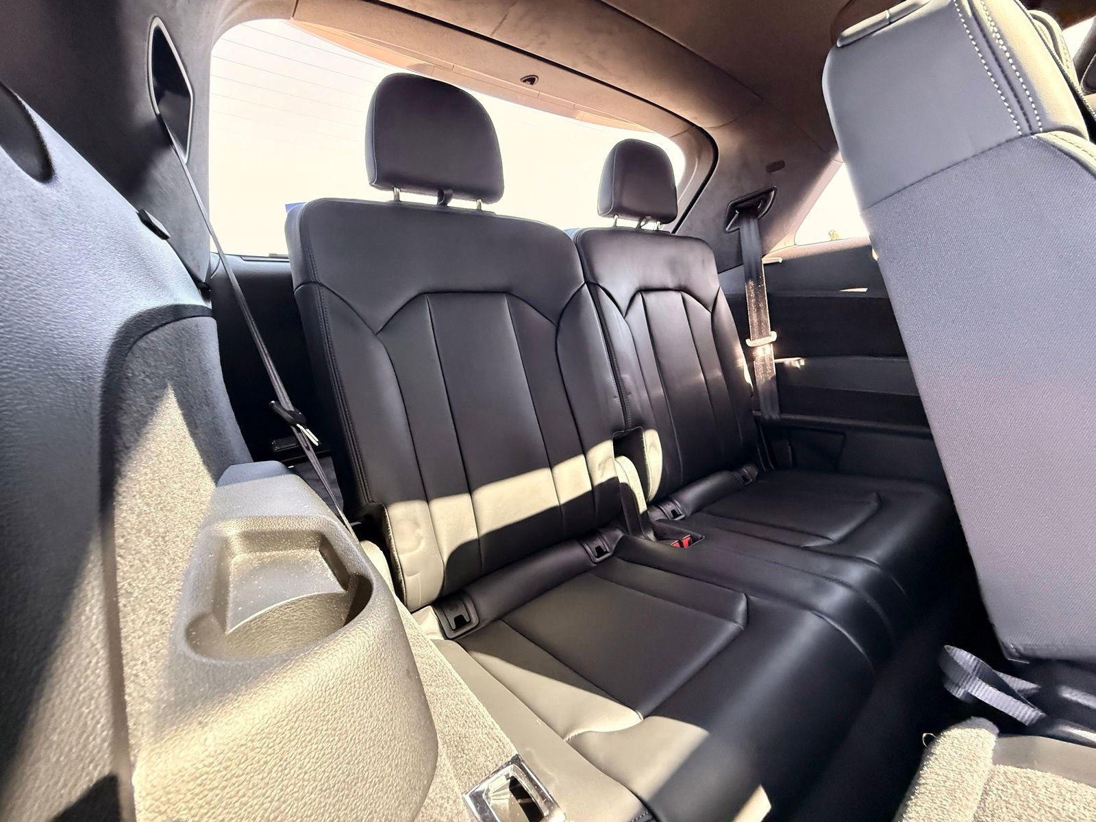 Used 2023 Audi SQ7 Prestige w/ Prestige Package image 27