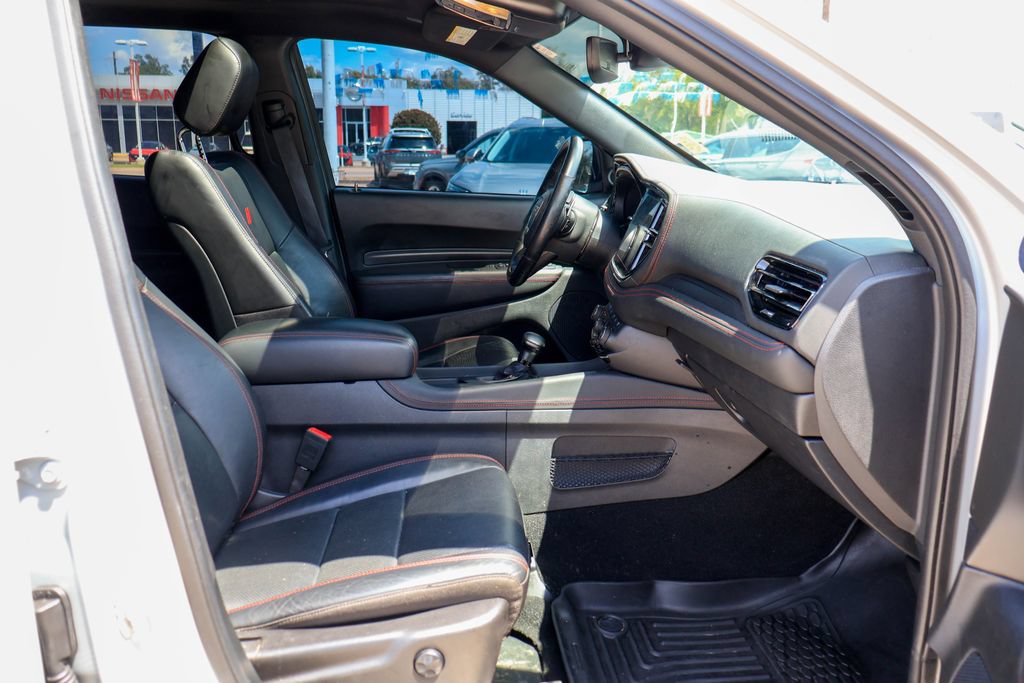 Used 2023 Dodge Durango GT RWD image 8