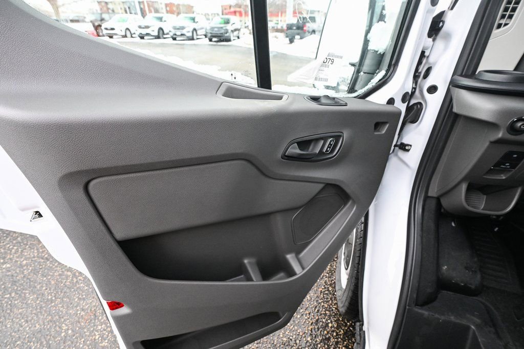 New 2026 Ford Transit 150 Low Roof image 20