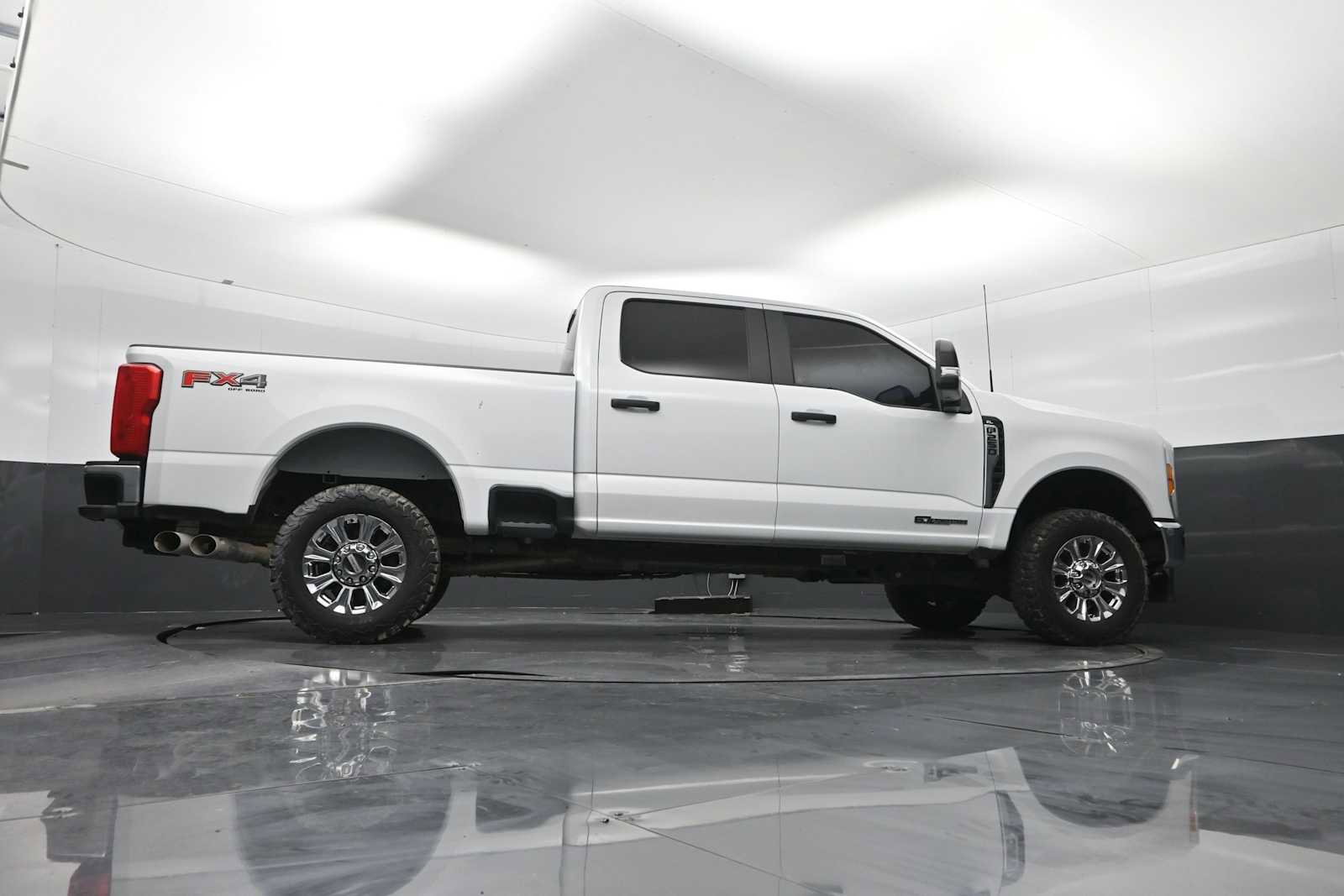 Used 2023 Ford F250 XL w/ FX4 Off-Road Package image 36