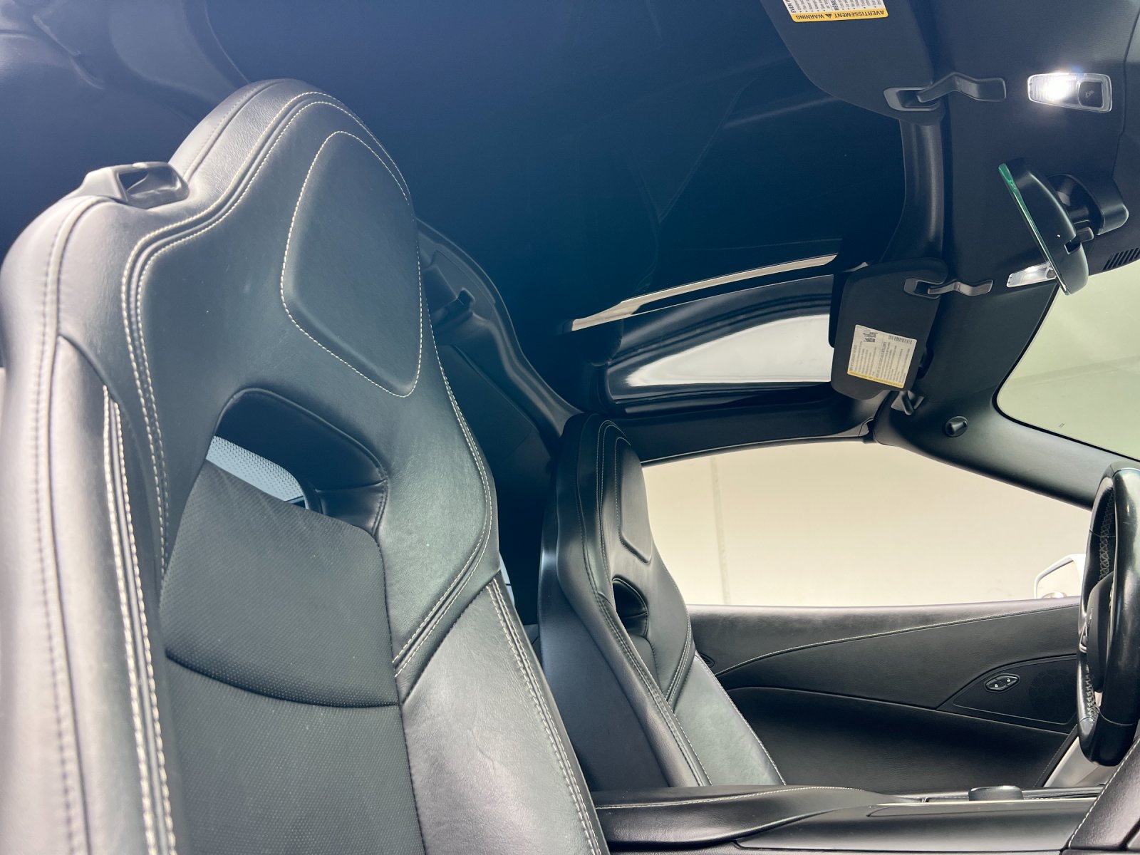 Used 2015 Chevrolet Corvette Stingray Coupe RWD image 15