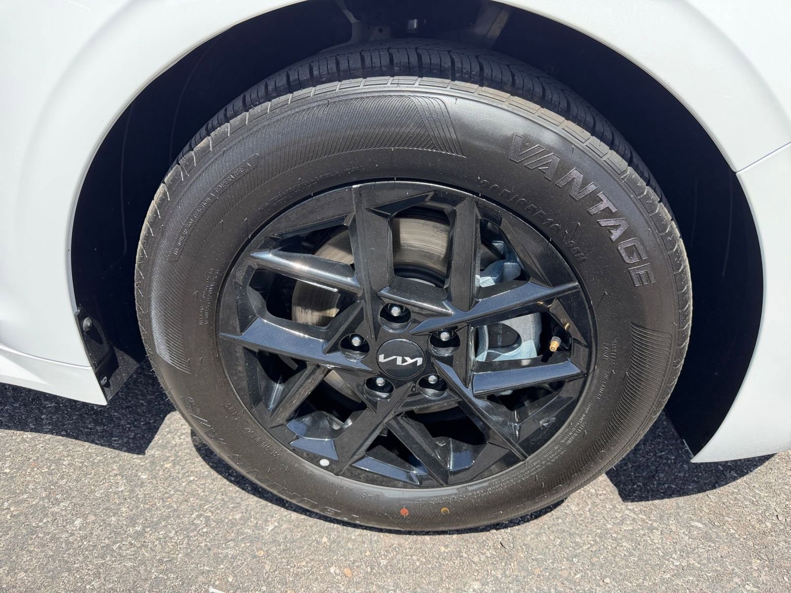 Used 2025 Kia K5 LXS image 29