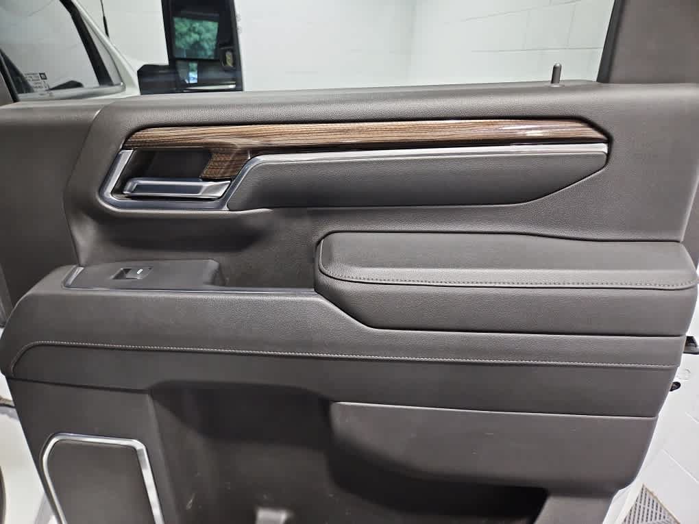 Used 2024 Chevrolet Silverado 3500 LT w/ Z71 Sport Edition AWD/4WD image 29