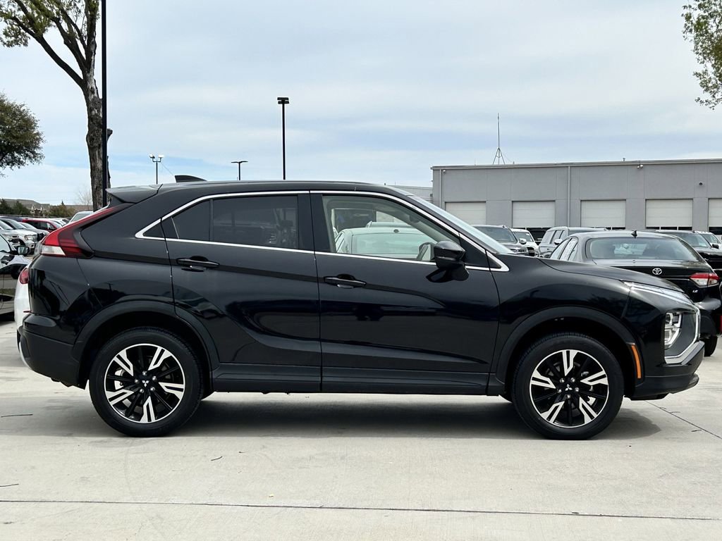 Used 2025 Mitsubishi Eclipse Cross SE image 3