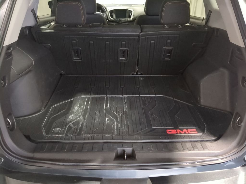 Used 2021 GMC Terrain SLE w/ Driver Convenience Package image 46