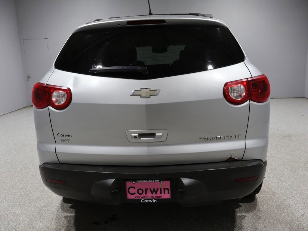 Used 2012 Chevrolet Traverse LT image 3