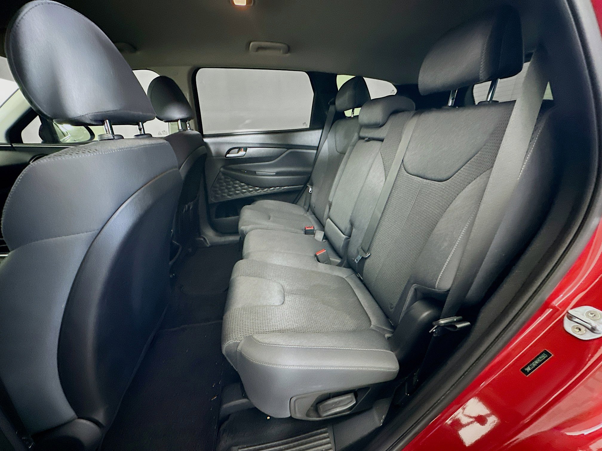 Used 2019 Hyundai Santa Fe SEL FWD image 27