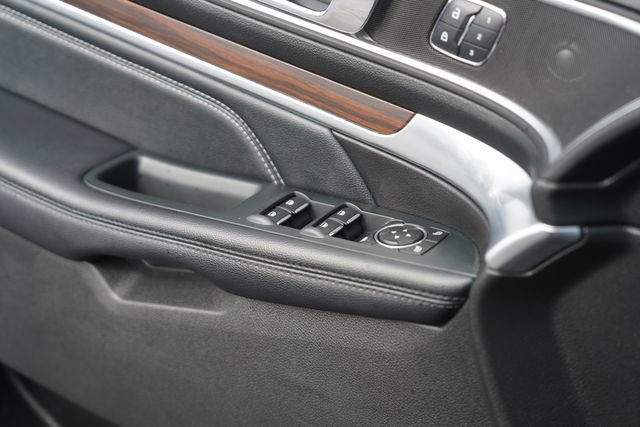 Used 2017 Ford Explorer Limited image 31
