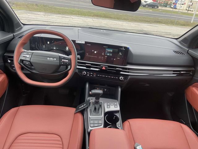 New 2026 Kia Sportage SX FWD image 10