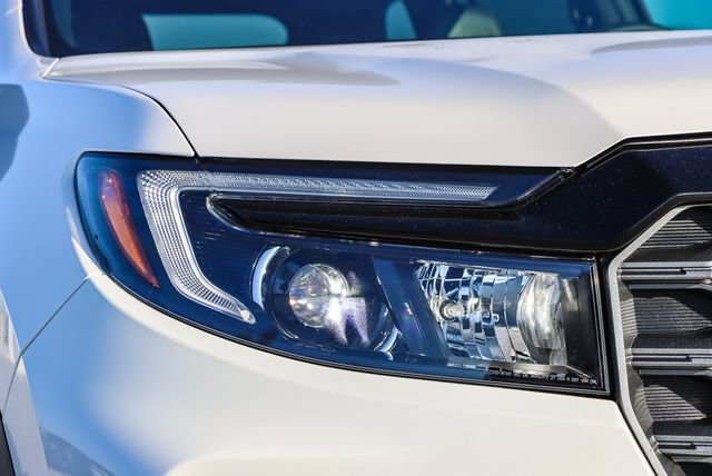 Certified 2023 Honda Passport TrailSport image 12