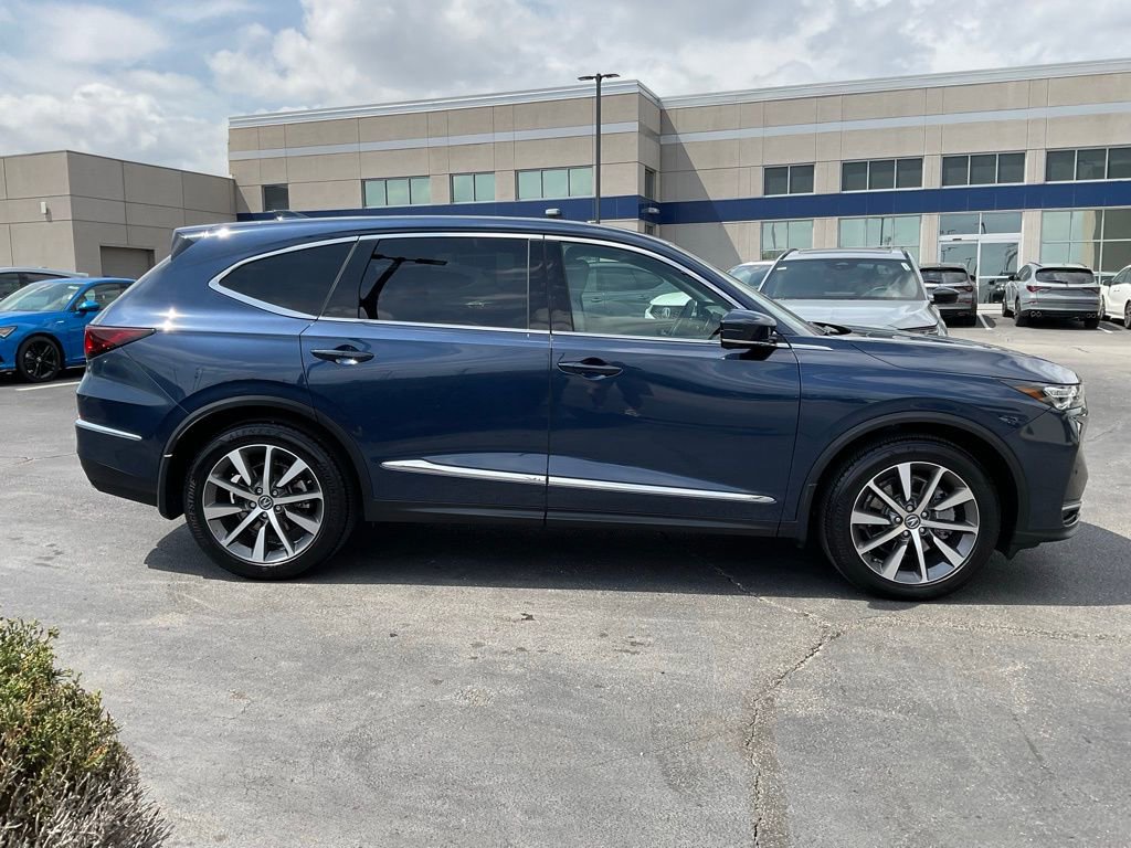 Certified 2025 Acura MDX w/ Technology Package AWD/4WD image 7