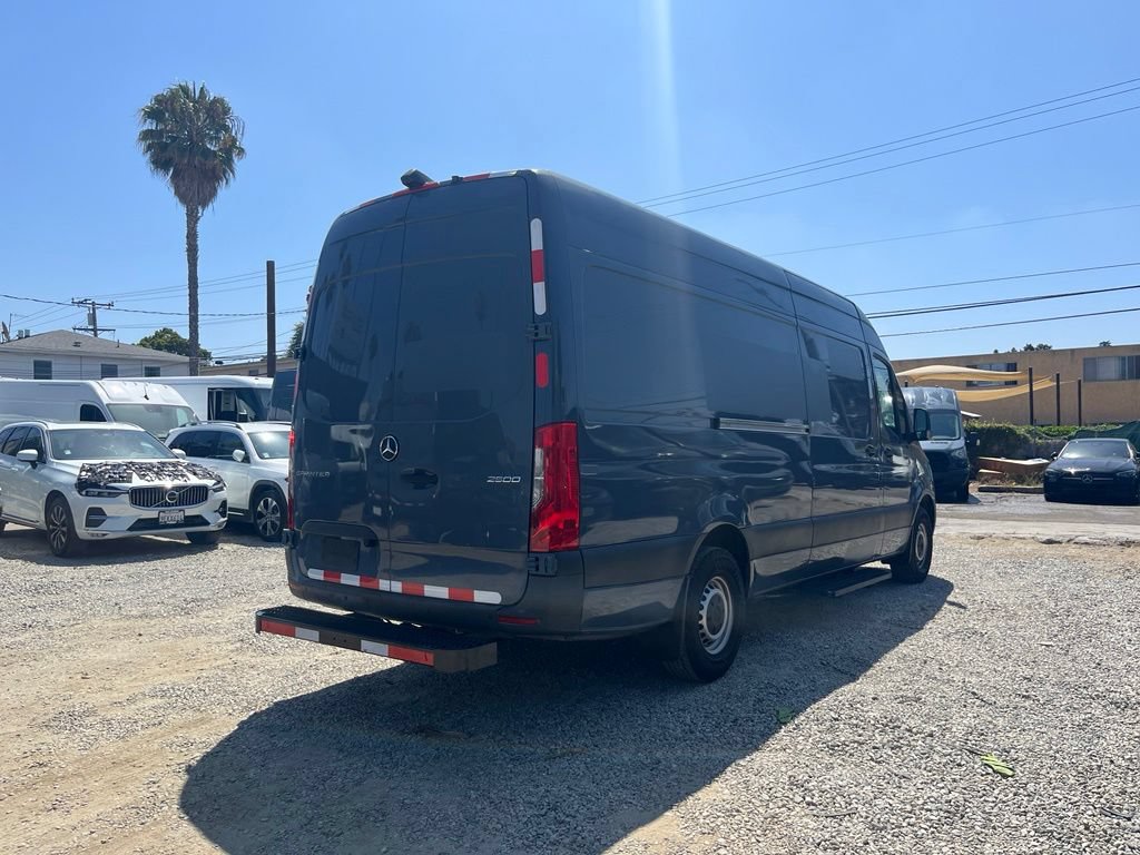 Used 2019 Mercedes-Benz Sprinter 170 image 6