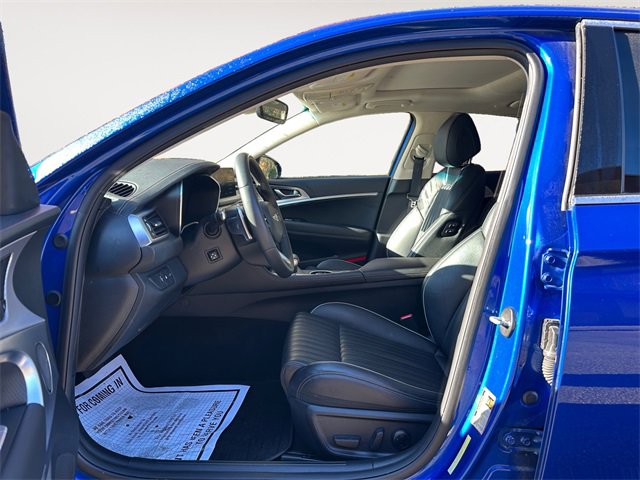 Used 2022 Genesis G70 2.0T w/ Prestige Package image 9