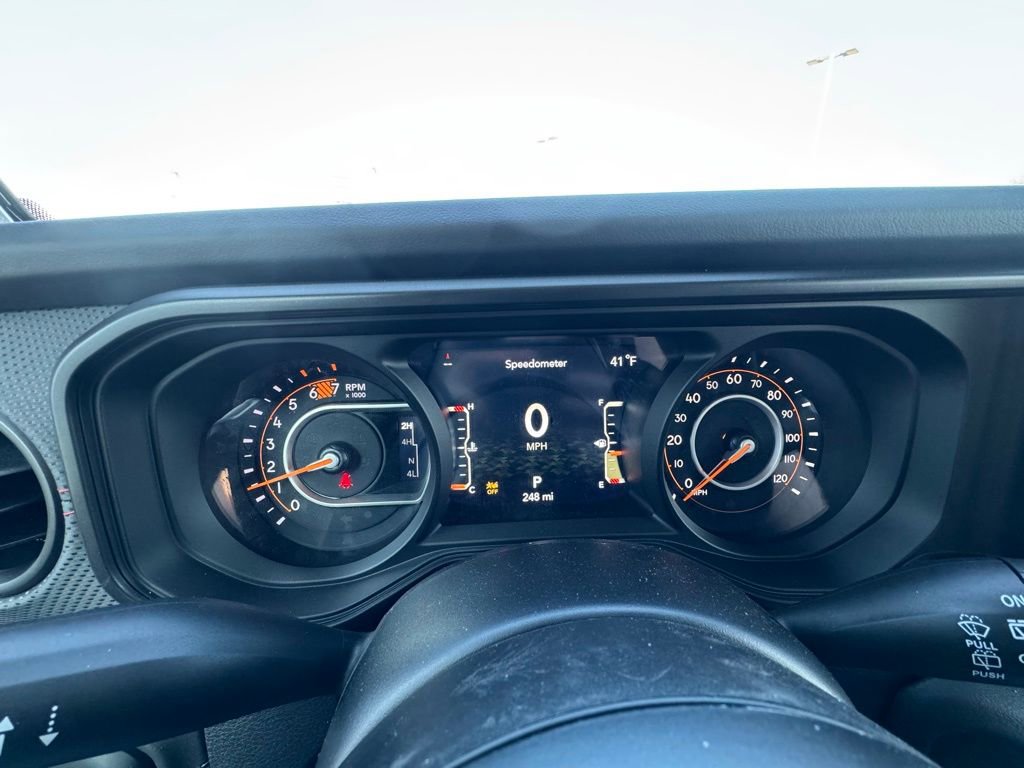 New 2026 Jeep Wrangler Unlimited Rubicon w/ Safety Group image 16