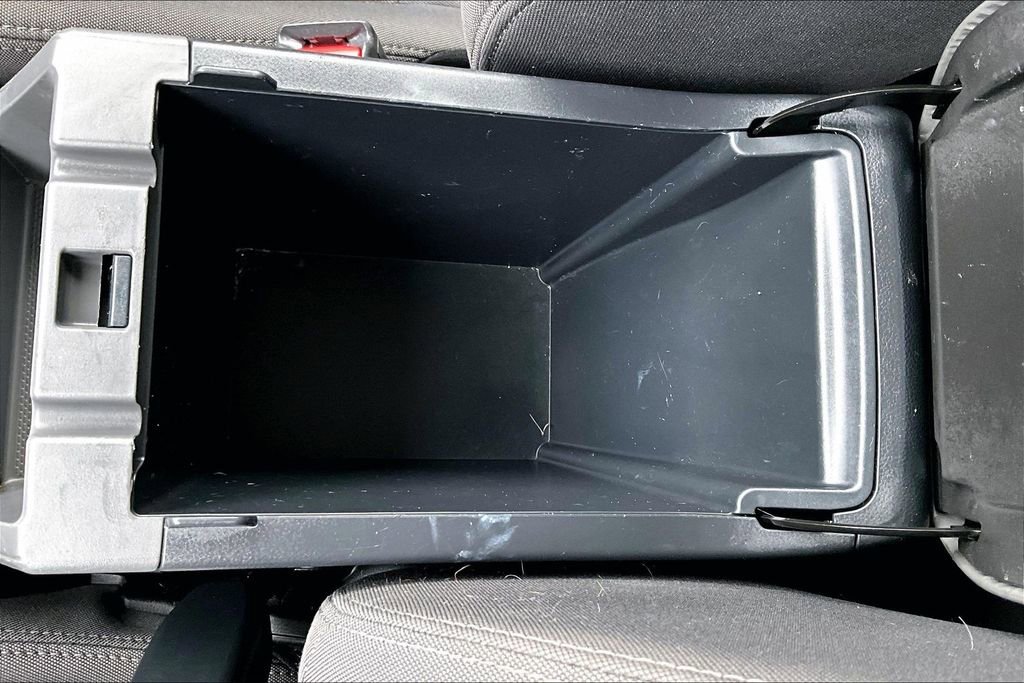 Used 2024 Subaru Crosstrek 2.0i image 33