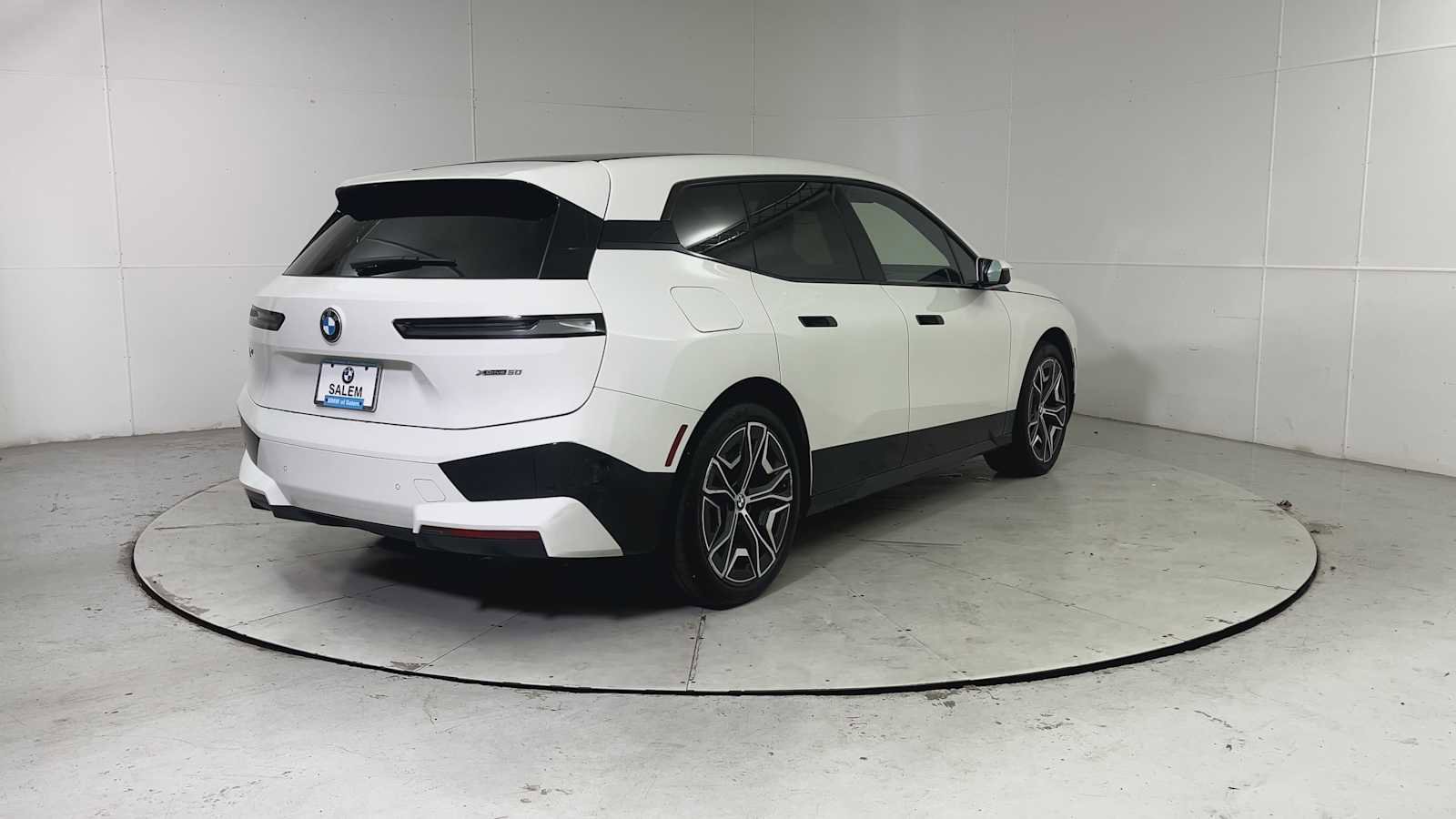 Certified 2023 BMW iX xDrive50 w/ Premium Package video 2