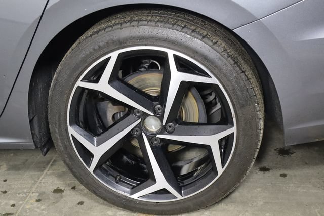 Used 2022 Volkswagen Passat 2.0T R-Line FWD image 37