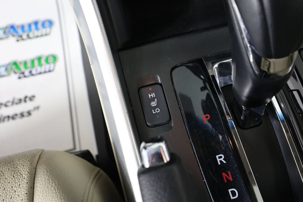 Used 2013 Honda Accord EX-L image 39