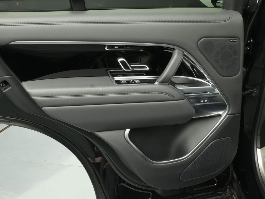 Used 2023 Land Rover Range Rover SE AWD/4WD image 24
