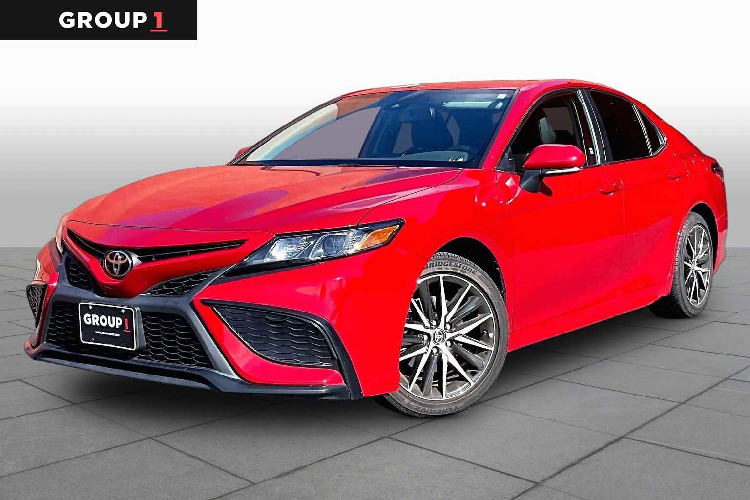 Used 2023 Toyota Camry SE w/ Convenience Package