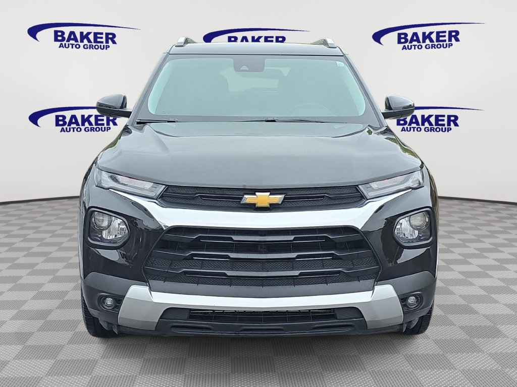 Used 2023 Chevrolet TrailBlazer LT AWD/4WD image 2