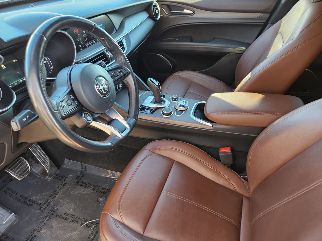 Used 2022 Alfa Romeo Stelvio Ti image 6