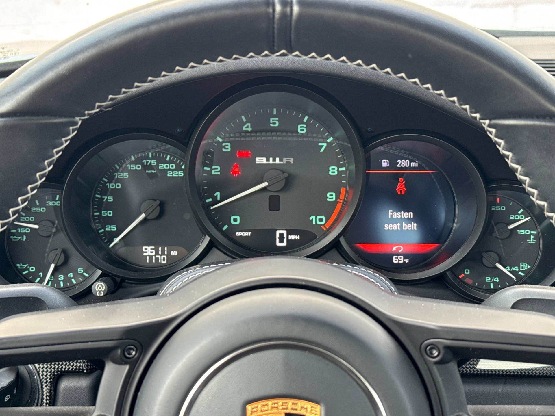 Used 2016 Porsche 911 R image 25