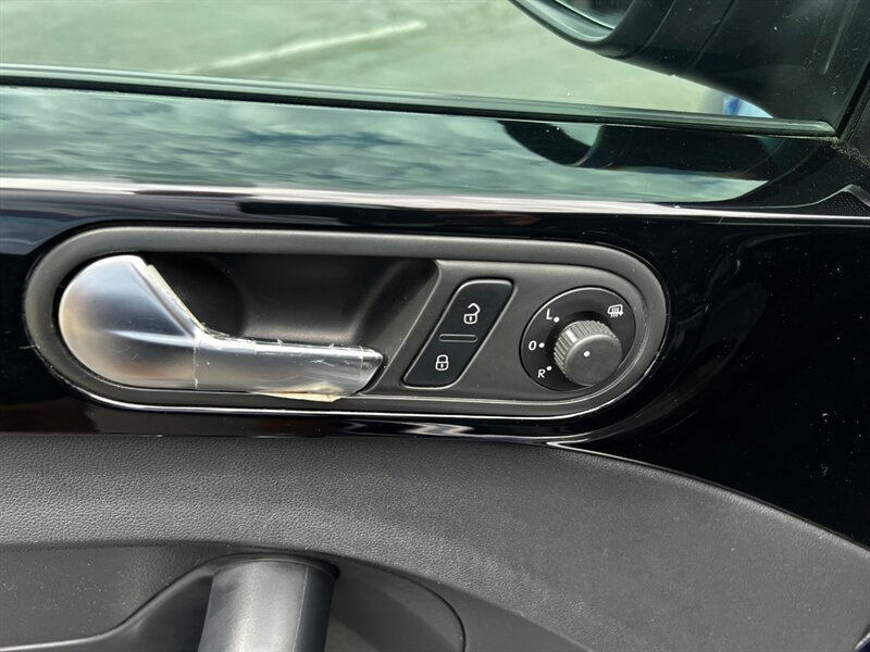 Used 2014 Volkswagen Beetle R-Line FWD image 23