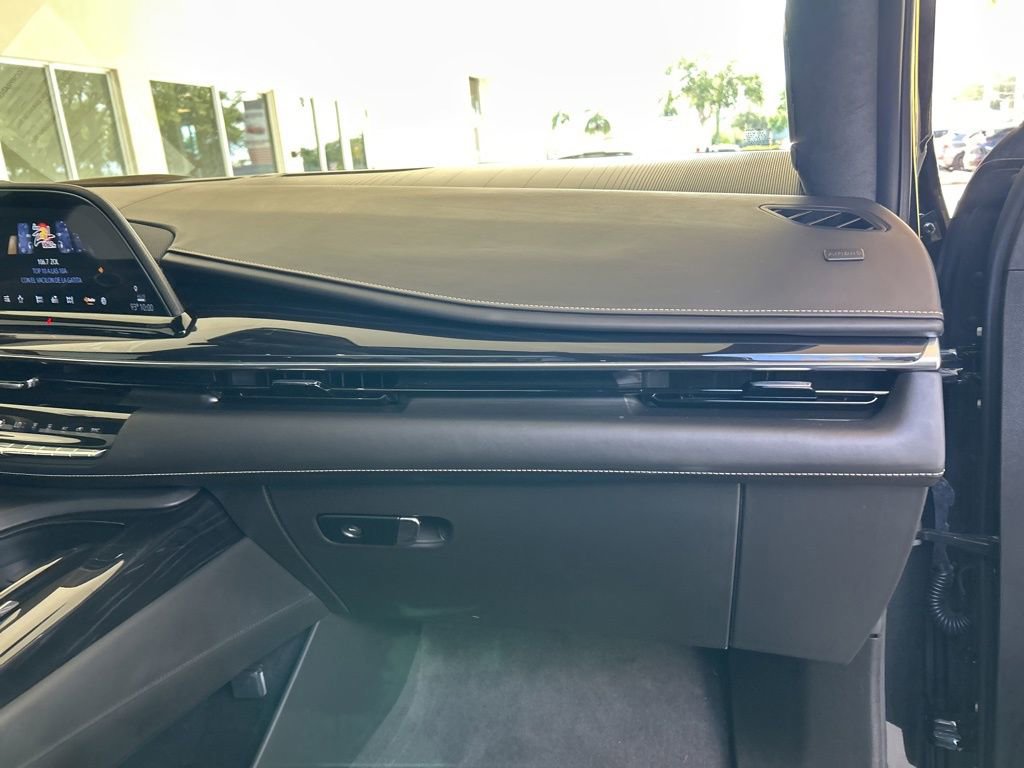 Used 2024 Cadillac Escalade V w/ LPO, Floor Liner Package AWD/4WD image 31