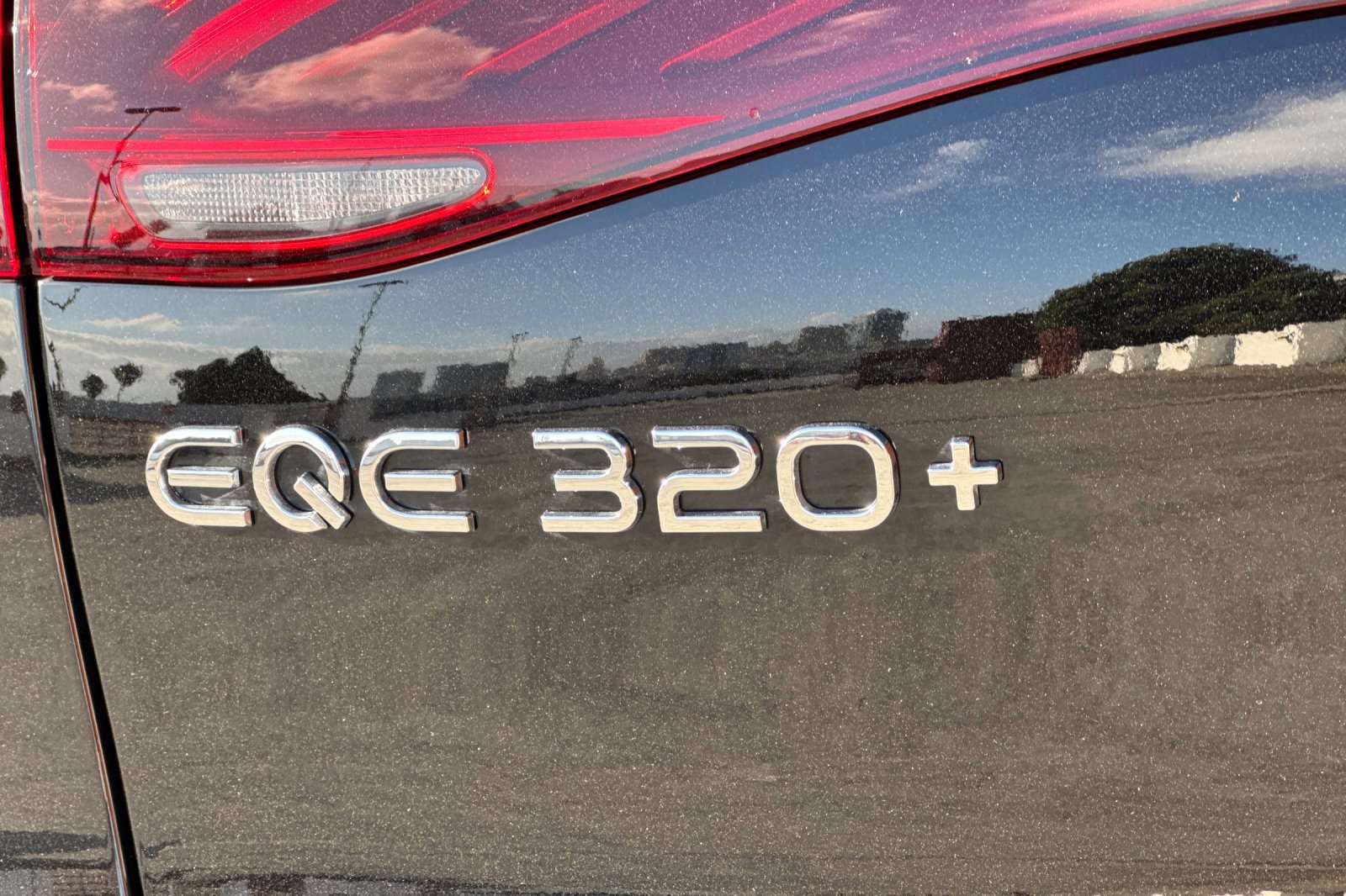 Certified 2026 Mercedes-Benz EQE 320+ SUV image 39