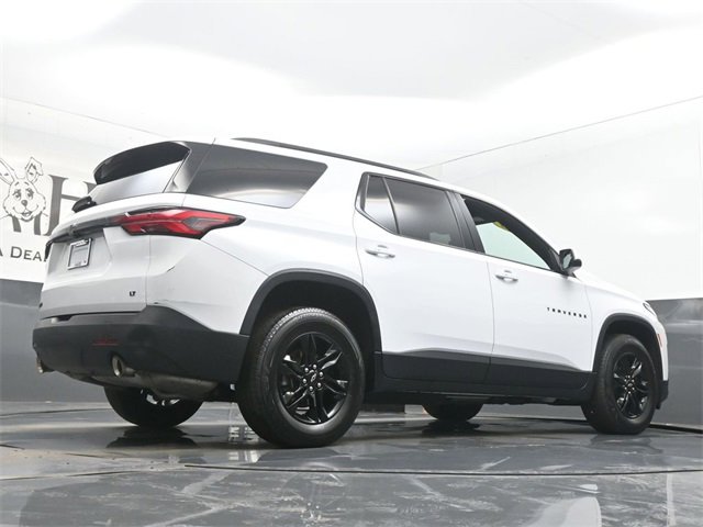 Used 2023 Chevrolet Traverse LT image 33