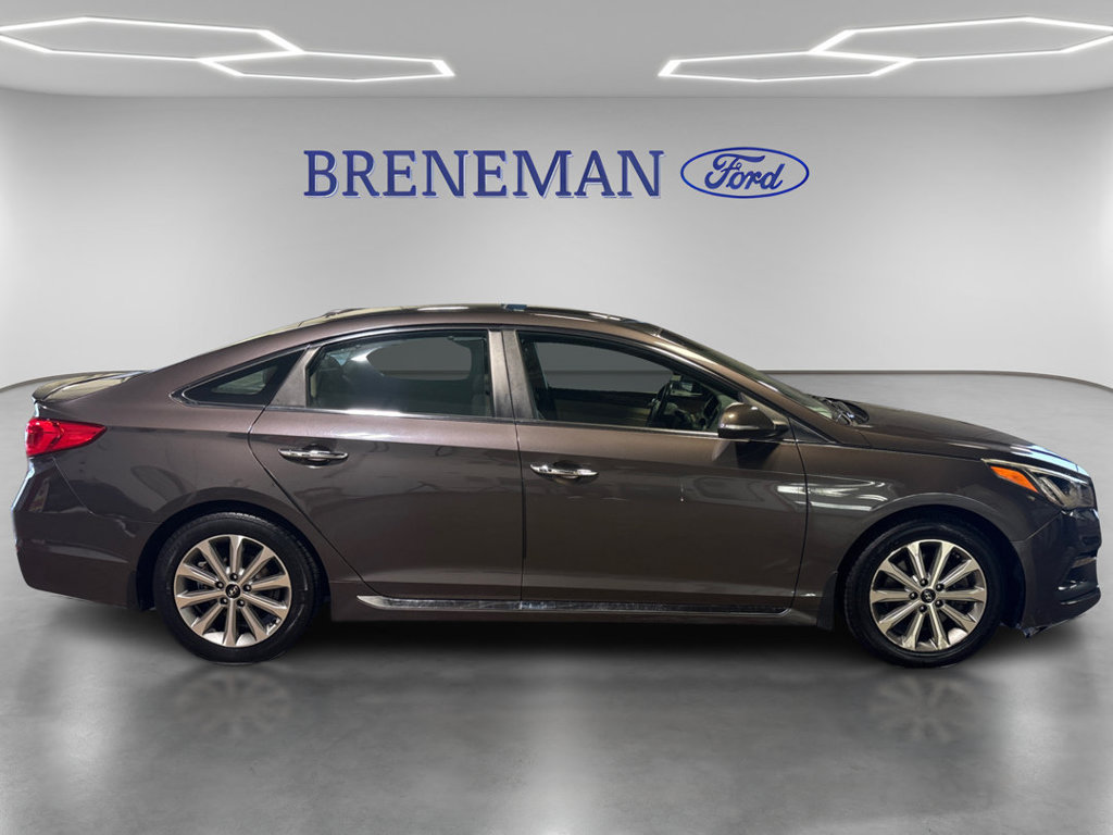 Used 2017 Hyundai Sonata Limited w/ Ultimate Package 04 FWD image 5