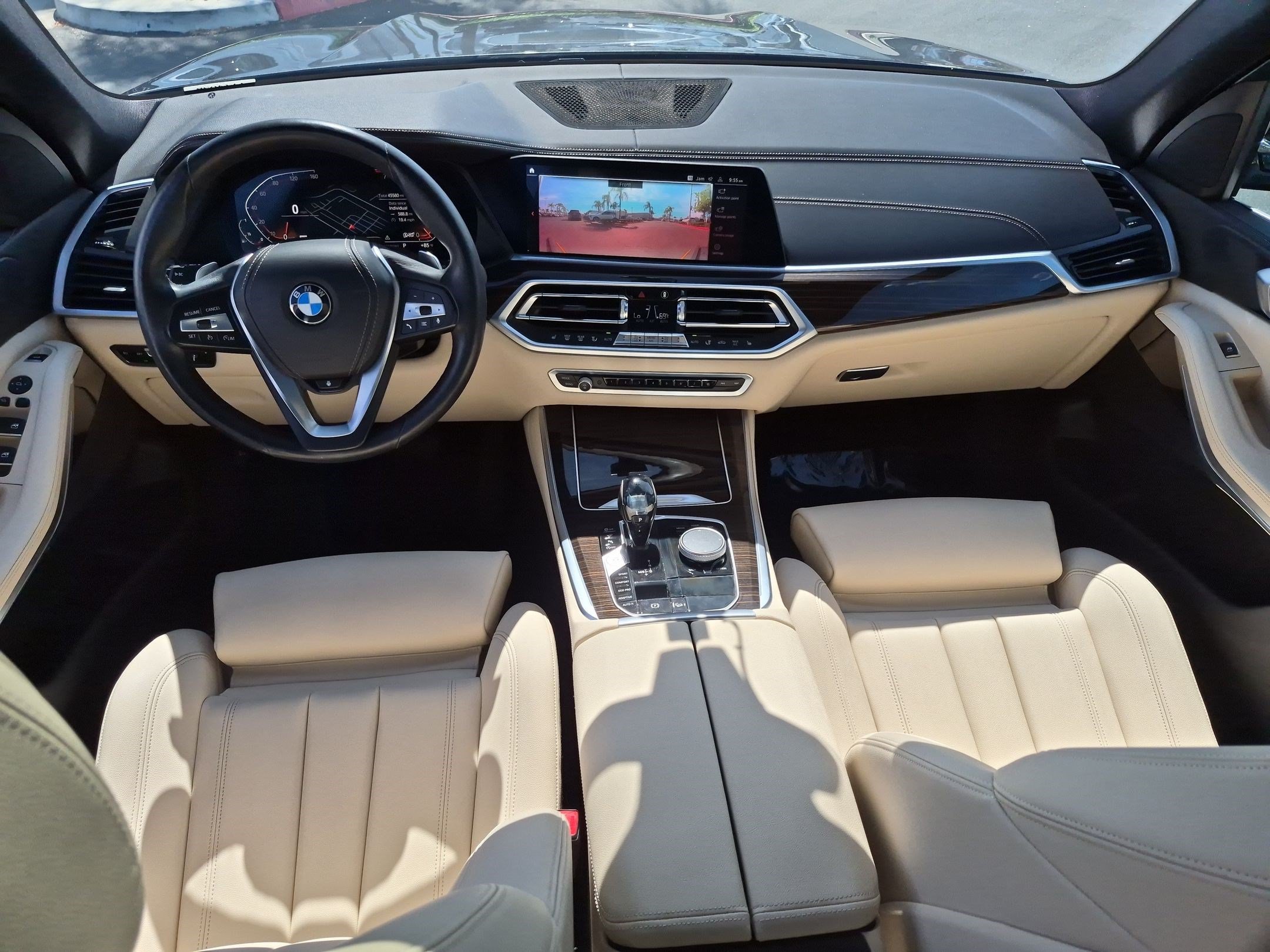 Used 2019 BMW X5 xDrive40i w/ Parking Assistance Package AWD/4WD image 29