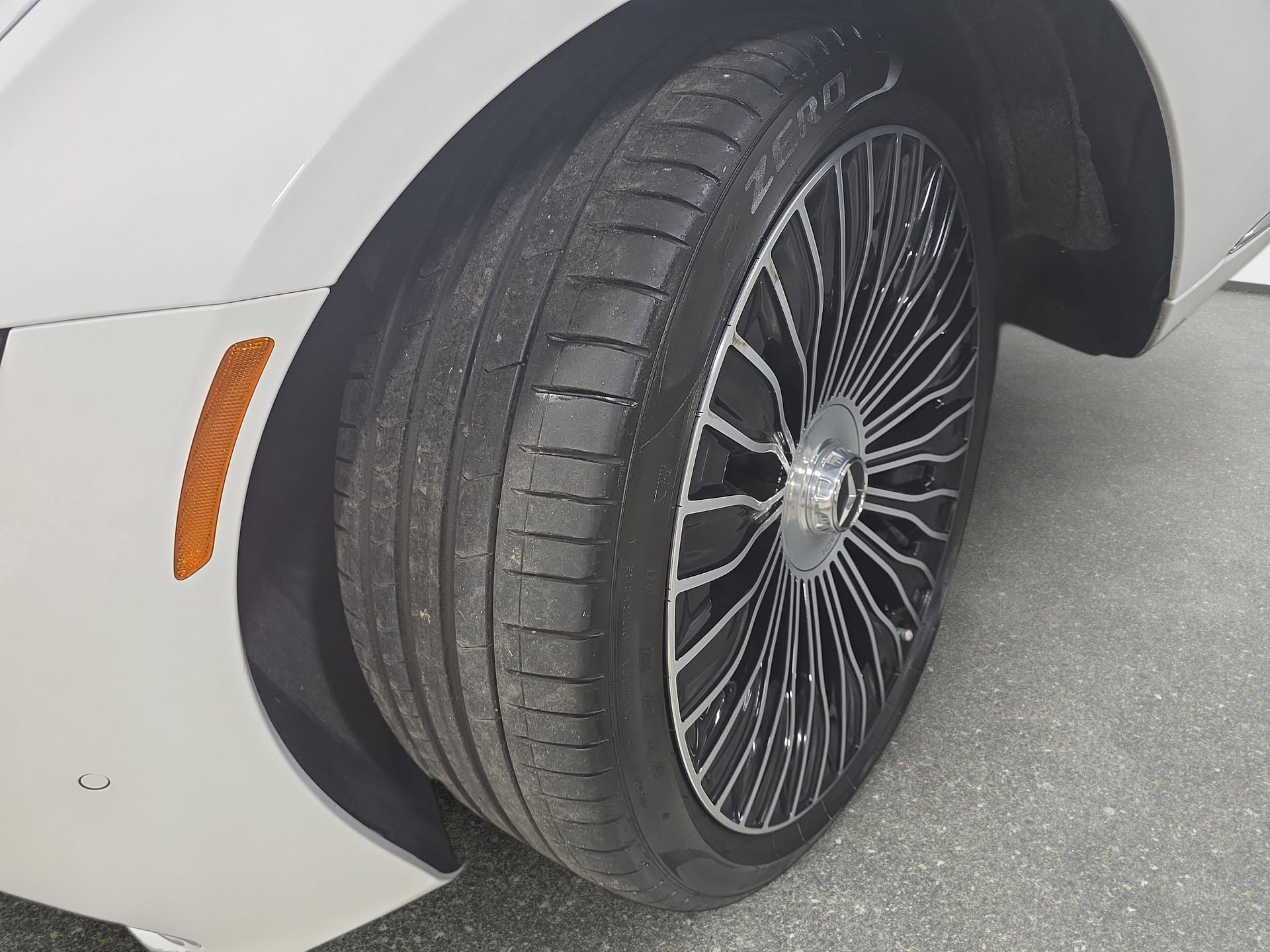 Used 2025 Mercedes-Benz Maybach S 580 4MATIC image 31