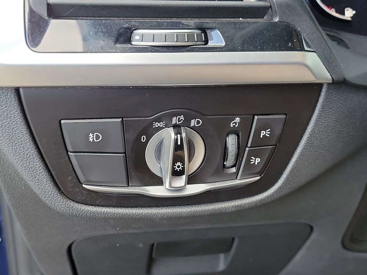 Used 2020 BMW X3 sDrive30i w/ Convenience Package image 26