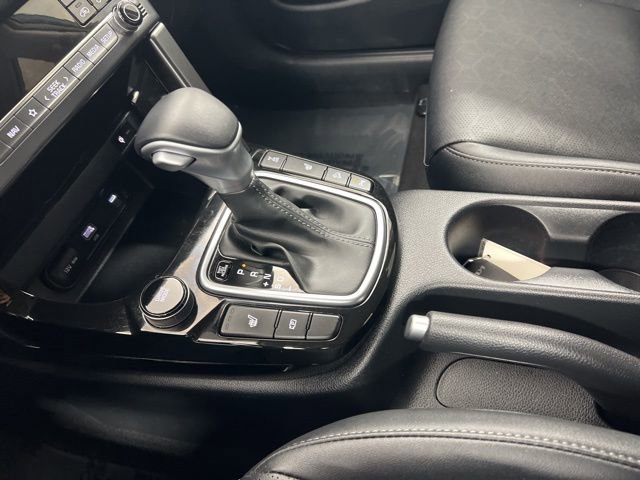 Used 2025 Kia Seltos EX image 19