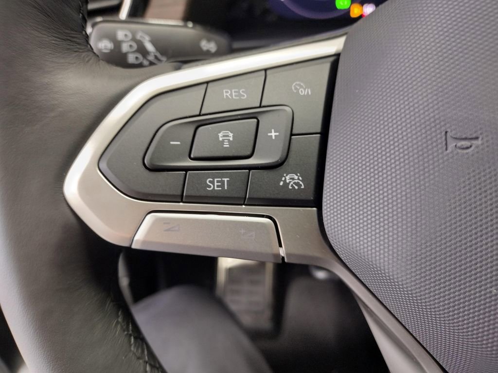 New 2026 Volkswagen Atlas SEL Premium R-Line image 34