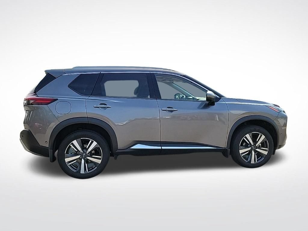 Used 2023 Nissan Rogue Platinum w/ Platinum Premium Package AWD/4WD image 5