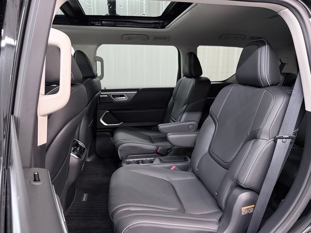 Certified 2026 INFINITI QX80 Luxe w/ Cargo Package RWD image 33