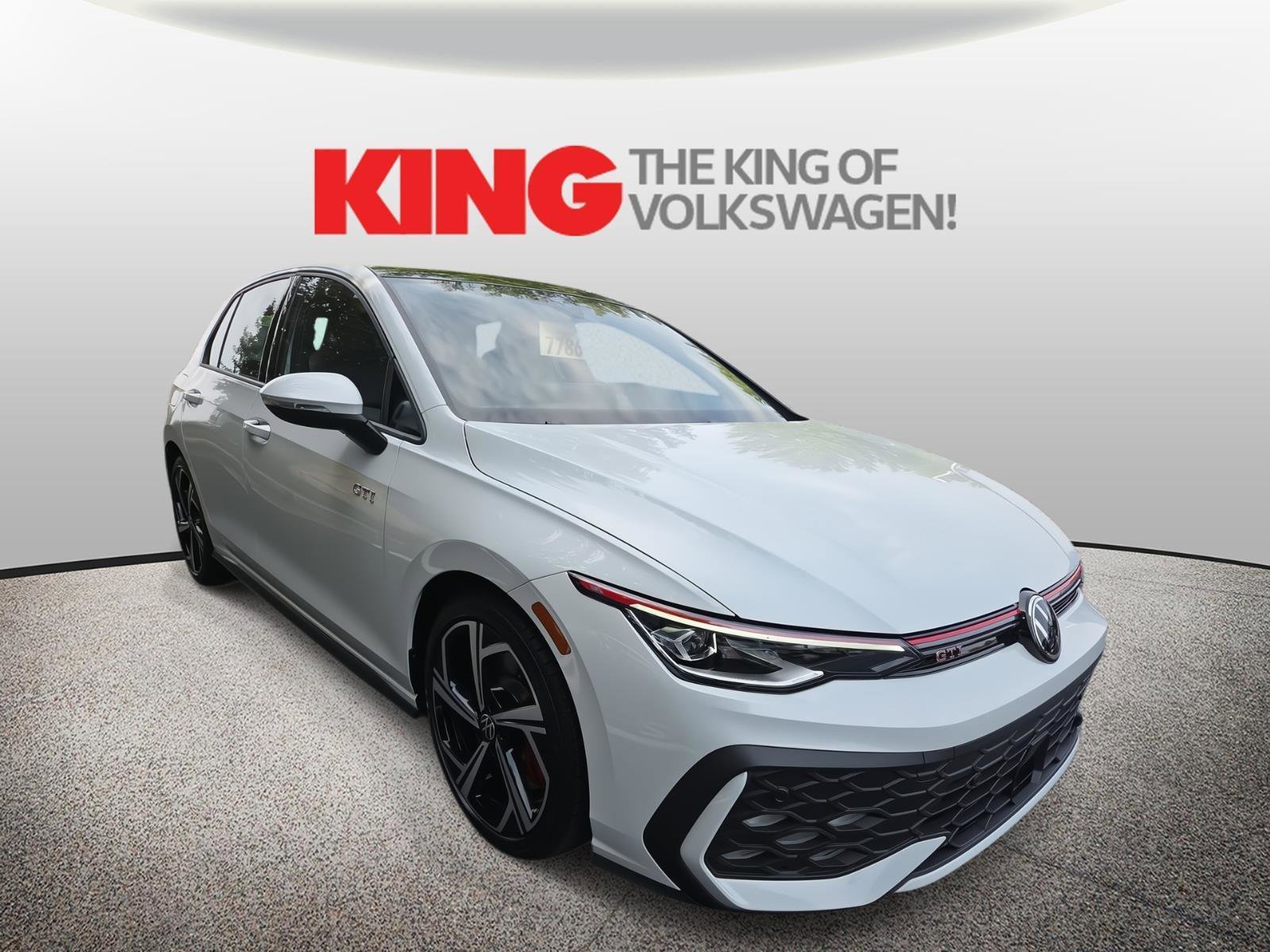 New 2025 Volkswagen GTI SE image 1