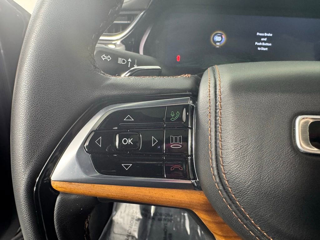 Used 2023 Jeep Grand Cherokee Summit image 10