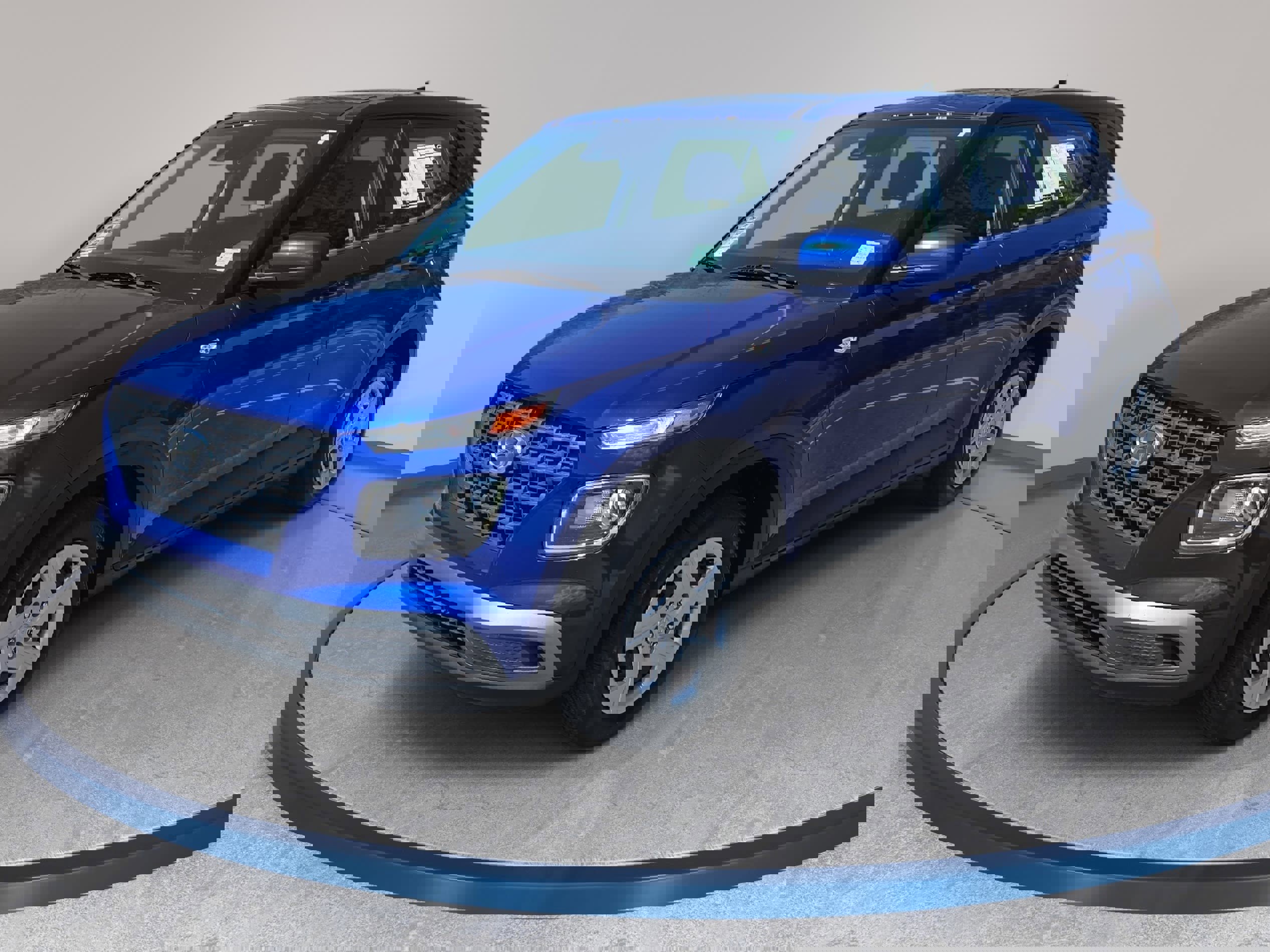 Used 2020 Hyundai Venue SE image 1