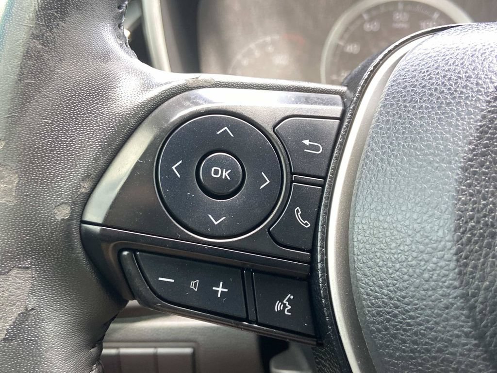 Used 2021 Toyota Corolla SE FWD image 26