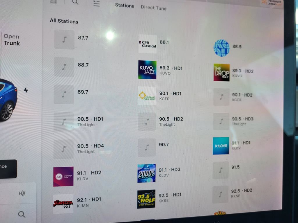 Used 2018 Tesla Model 3 Performance image 25