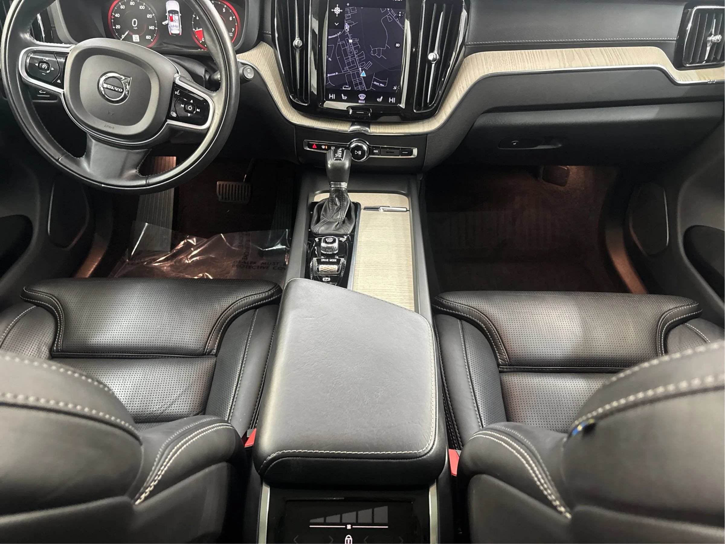 Used 2021 Volvo XC60 T5 Inscription w/ Protection Package AWD/4WD image 22