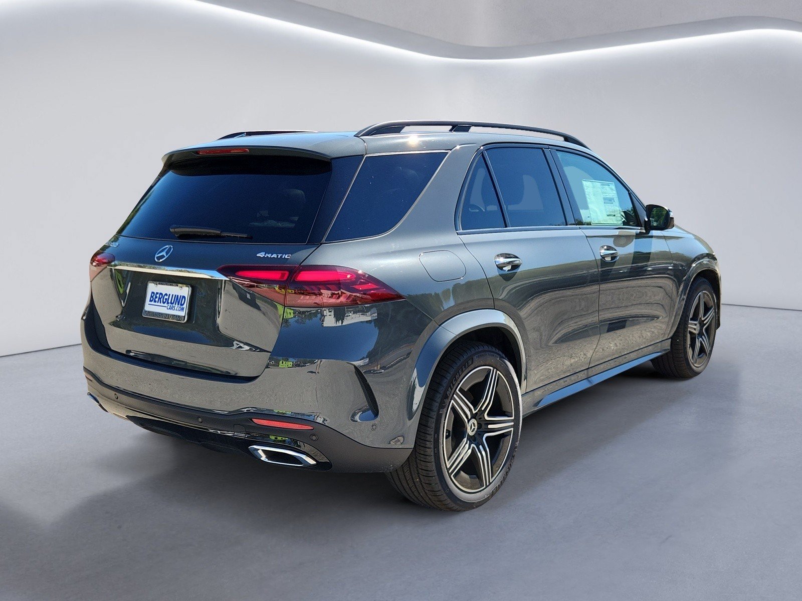 New 2026 Mercedes-Benz GLE 450 4MATIC image 4