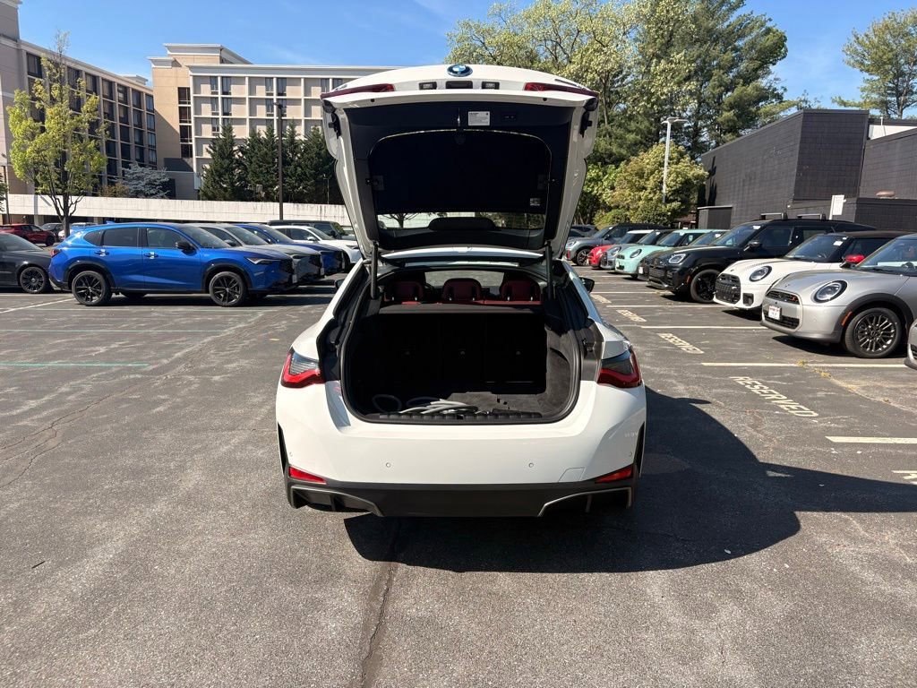 Used 2023 BMW i4 eDrive35 w/ Premium Package image 15