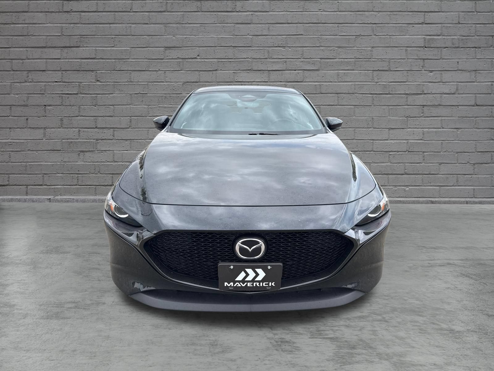 Used 2024 MAZDA MAZDA3 s FWD video 2