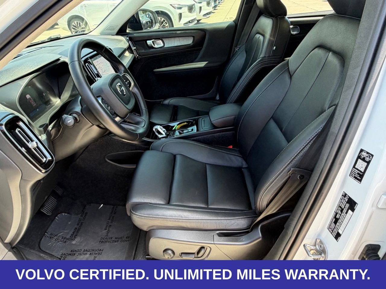 Certified 2026 Volvo XC40 B5 Plus AWD/4WD image 23